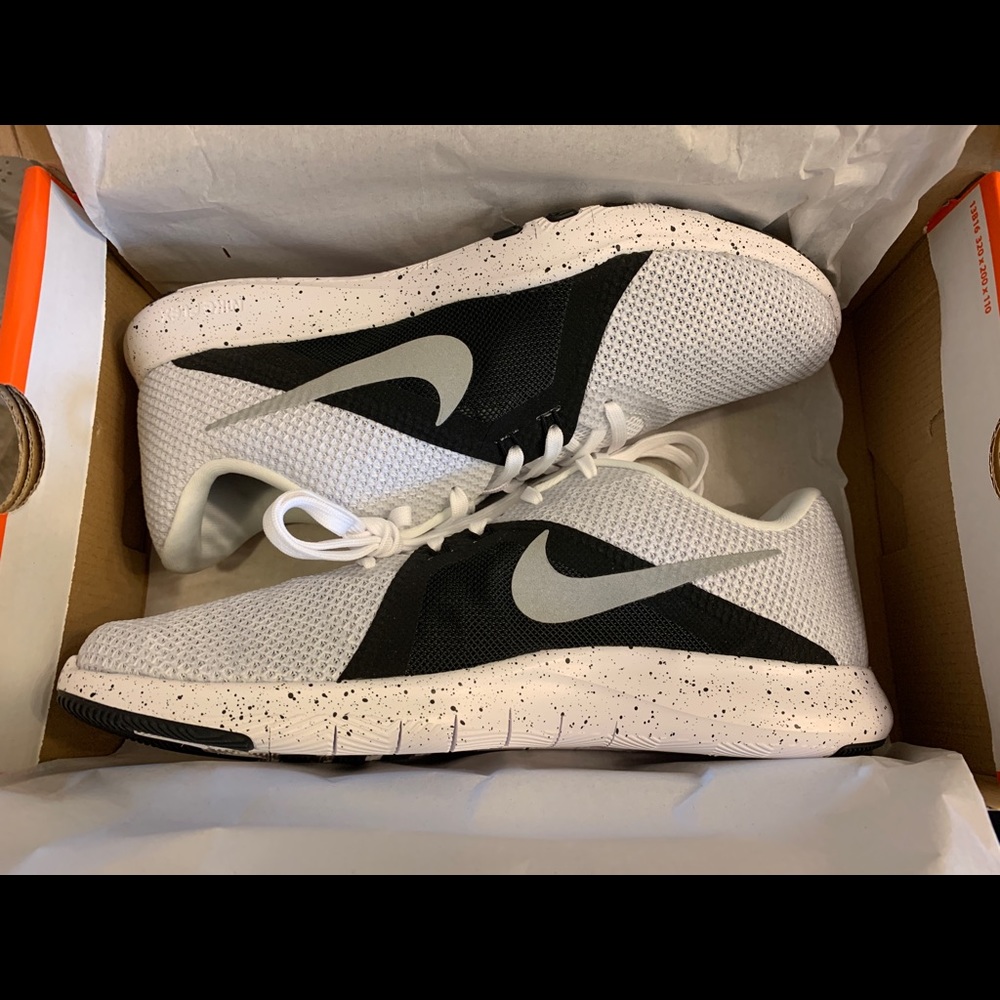 BNIB Nike Flex TR8